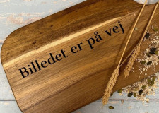 Fastelavnsbolle med hindbærskum